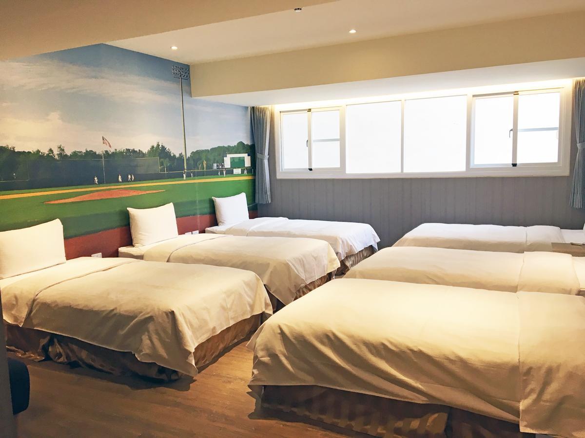 La Hotel-Baseball Theme Hall Kaohsiung Eksteriør bilde