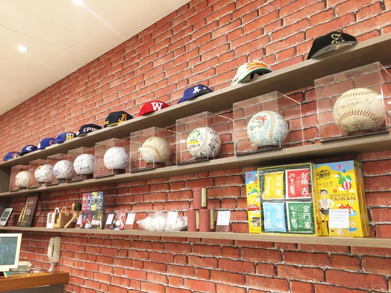 La Hotel-Baseball Theme Hall Kaohsiung Eksteriør bilde